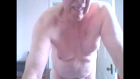 Snapshot of thruster99 chatting on September 10, 2025, 3:01 pm thruster99 online show from September 10, 2025, 3:01 pm