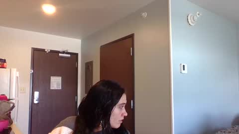 Snapshot of thsdikhitanglz chatting on February 24, 2026, 3:43 pm thsdikhitanglz online show from February 24, 2026, 3:43 pm