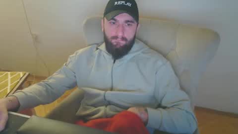 HugeJuicy online show from December 23, 2024, 3:07 am