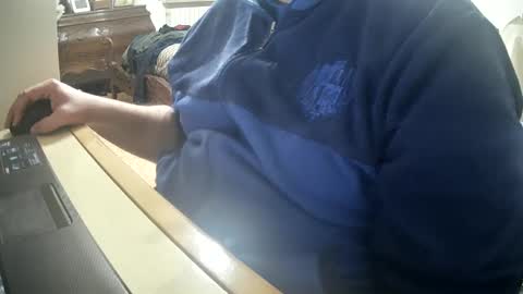 Snapshot of thunderflash73 chatting on February 19, 2025, 7:38 pm Little Wolf online show from February 19, 2025, 7:38 pm