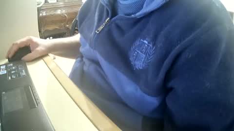 Snapshot of thunderflash73 chatting on February 21, 2025, 6:04 pm Little Wolf online show from February 21, 2025, 6:04 pm