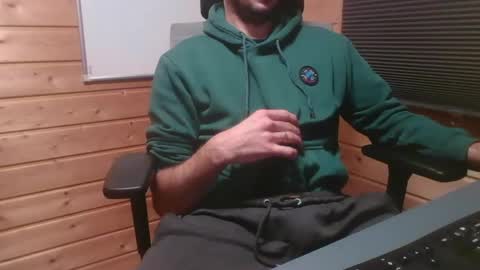 Snapshot of thx_4some_sharing chatting on January 25, 2025, 10:50 pm toobigcockforonegirl online show from January 25, 2025, 10:50 pm