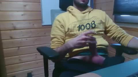 Snapshot of thx_4some_sharing chatting on February 24, 2025, 9:10 am toobigcockforonegirl online show from February 24, 2025, 9:10 am