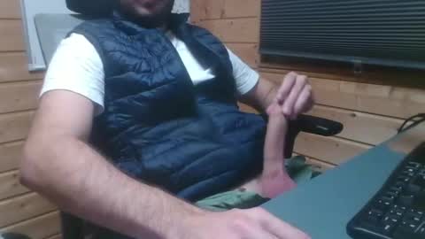 Snapshot of thx_4some_sharing chatting on September 17, 2025, 11:17 pm toobigcockforonegirl online show from September 17, 2025, 11:17 pm