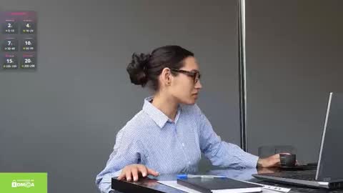 tia_j online show from March 27, 2026, 10:37 am