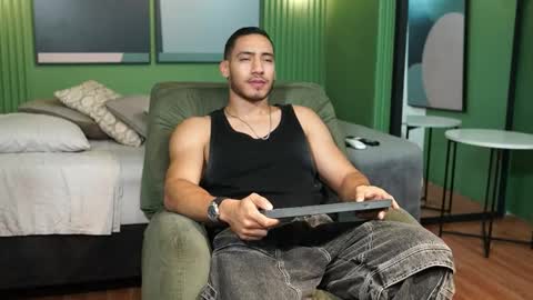 Snapshot of tian_brooks chatting on February 16, 2026, 2:40 am Tian Brooks online show from February 16, 2026, 2:40 am