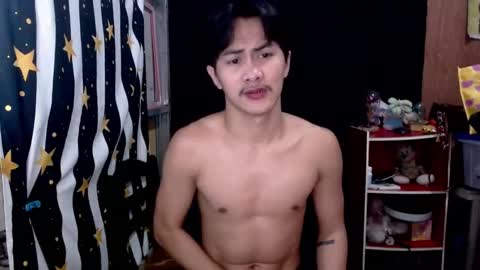 Snapshot of tian_bump chatting on February 1, 2026, 2:32 am tian_bump online show from February 1, 2026, 2:32 am