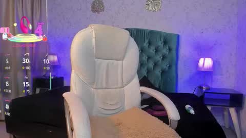 tian online show from December 15, 2025, 9:19 pm