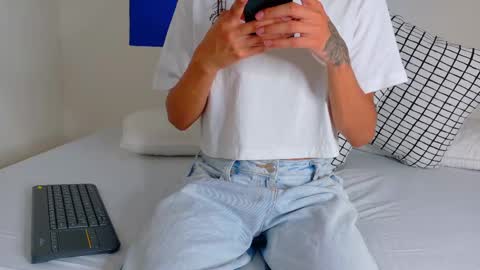 Snapshot of tiana_cinnamon chatting on September 12, 2025, 8:09 pm TIANA online show from September 12, 2025, 8:09 pm