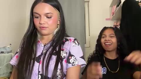 Tiana Le online show from June 3, 2026, 11:21 pm