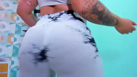 tianapiket online show from September 26, 2025, 11:09 pm