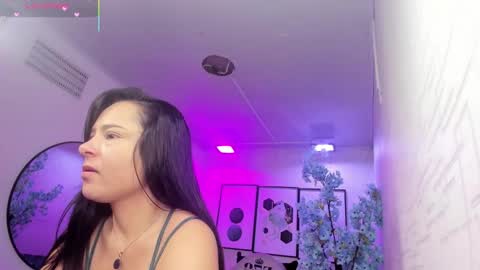 Tiara  online show from January 15, 2026, 3:11 am