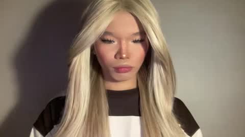 Ms. Tiara online show from June 10, 2026, 12:55 am