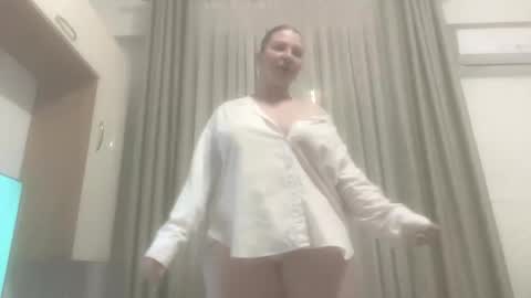 ticusalcianu20 online show from March 19, 2026, 10:03 pm