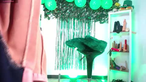 Tifanny Nails  online show from March 18, 2026, 12:19 pm