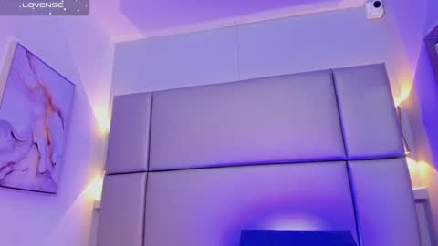 Tifany  online show from December 24, 2024, 9:44 pm