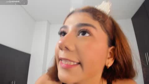 Tifany  online show from February 4, 2025, 8:59 pm