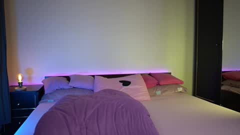 Tiffany online show from February 18, 2026, 10:06 pm