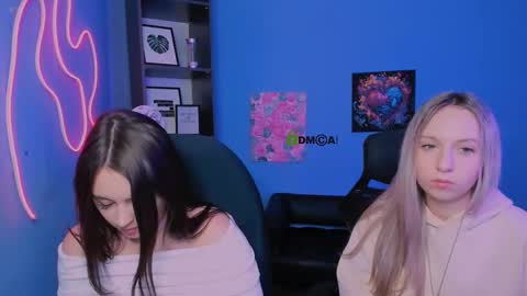 Snapshot of tiffani_murr chatting on February 4, 2026, 12:22 pm Tif online show from February 4, 2026, 12:22 pm