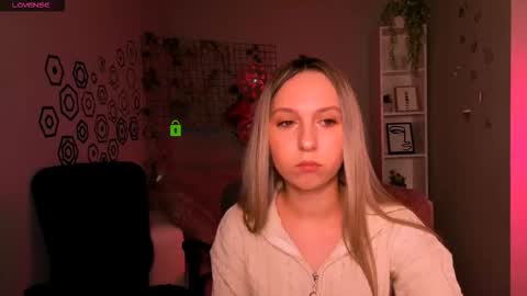 Snapshot of tiffani_murr chatting on February 25, 2026, 8:07 pm Tif online show from February 25, 2026, 8:07 pm