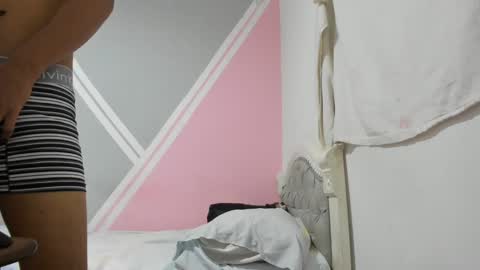 tiffany_and_leunam online show from December 12, 2024, 2:15 am