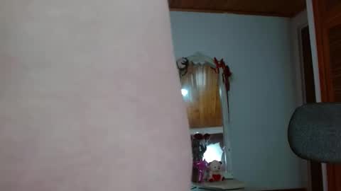 Snapshot of tiffany_beauty18 chatting on October 12, 2025, 1:26 am Tifanny online show from October 12, 2025, 1:26 am