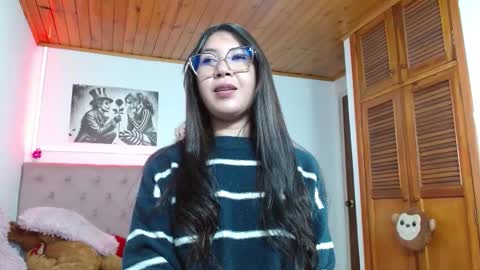 Snapshot of tiffany_beauty18 chatting on October 26, 2025, 4:40 am Tifanny online show from October 26, 2025, 4:40 am