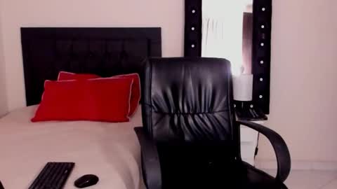 VAL online show from March 3, 2026, 9:31 pm