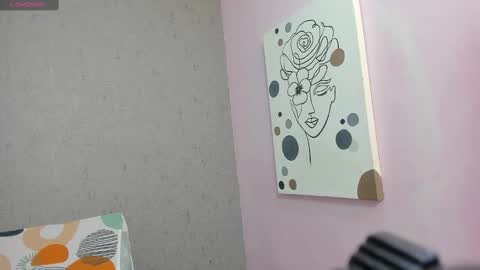 tiffany_mendez online show from October 9, 2025, 12:03 pm