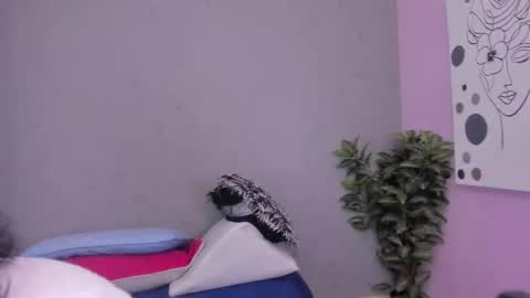 tiffany_mendez online show from March 20, 2026, 12:10 pm