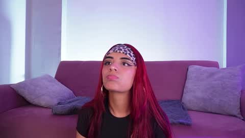 tiffany_sander online show from January 7, 2026, 12:51 pm