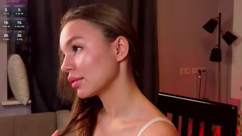 Snapshot of tiffany_sweetie chatting on December 1, 2025, 11:37 am Tiffany online show from December 1, 2025, 11:37 am