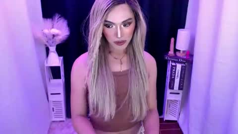 tiffany online show from November 15, 2025, 4:43 am