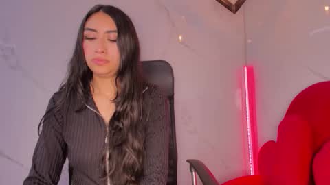 Snapshot of tiffanydream8 chatting on February 20, 2026, 9:48 pm TiffanyDream8 online show from February 20, 2026, 9:48 pm