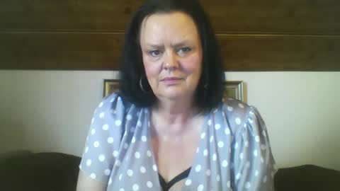 TiffanyMature online show from September 12, 2025, 2:39 pm