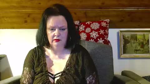 TiffanyMature online show from January 6, 2026, 3:27 pm