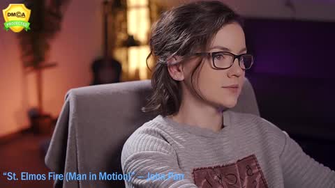 tiffanyriox online show from January 15, 2025, 3:22 am