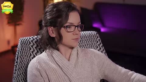 tiffanyriox online show from January 25, 2025, 2:47 am