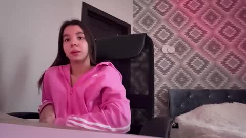 Tiffany online show from January 13, 2026, 6:18 am