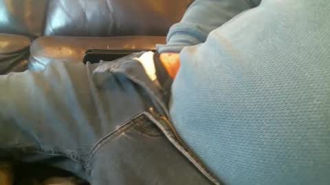 Snapshot of tiger1181 chatting on January 2, 2025, 10:33 pm tiger1181 online show from January 2, 2025, 10:33 pm