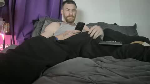 Snapshot of tiggity19 chatting on May 13, 2026, 10:01 am Tiggity23 come stroke my 9 cock with ne online show from May 13, 2026, 10:01 am