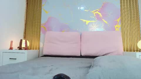 Snapshot of tiifany_baker chatting on October 27, 2025, 8:24 pm T I F F A N Y online show from October 27, 2025, 8:24 pm