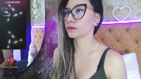 Snapshot of tila_tequila15 chatting on February 22, 2025, 3:25 pm TILA TEQUILA online show from February 22, 2025, 3:25 pm