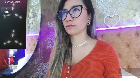 Snapshot of tila_tequila15 chatting on February 25, 2025, 3:05 pm TILA TEQUILA online show from February 25, 2025, 3:05 pm