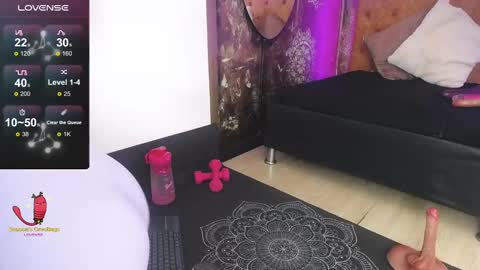 Snapshot of tila_tequila15 chatting on March 11, 2025, 12:50 pm TILA TEQUILA online show from March 11, 2025, 12:50 pm