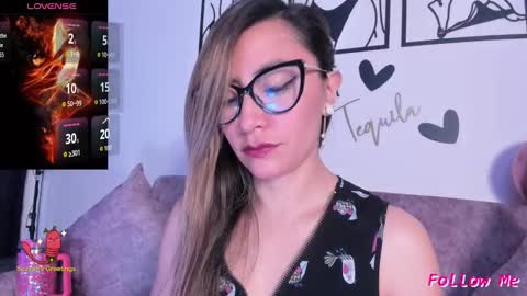 Snapshot of tila_tequila15 chatting on October 6, 2025, 1:52 pm TILA TEQUILA online show from October 6, 2025, 1:52 pm