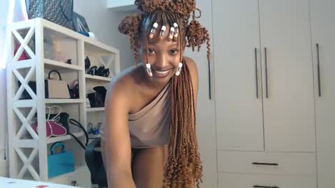 Snapshot of tilly_ebony chatting on February 4, 2026, 2:56 pm Tilly online show from February 4, 2026, 2:56 pm