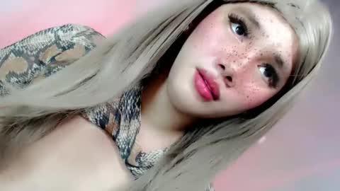 Snapshot of timea_slut69xx chatting on March 4, 2026, 4:07 am Happy Birthday To Me online show from March 4, 2026, 4:07 am