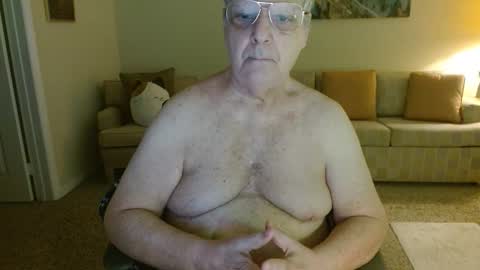 timealone120000 online show from November 20, 2025, 7:02 pm