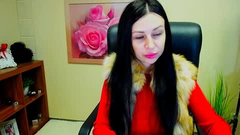 Luisa online show from December 19, 2024, 12:34 pm